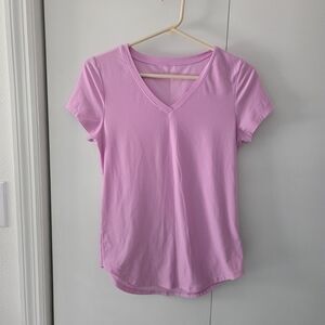 No Boundaries Pink V-Neck Short Sleeve Tee